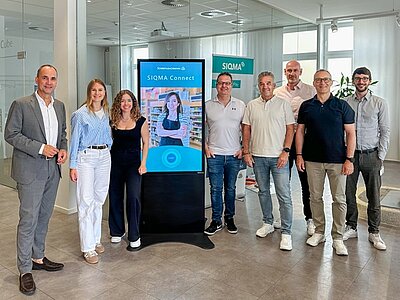 Pursuing our common goal of digital innovation at the POS: (from left) Jörg M. Heilingbrunner, Lea Frank, Laura Neidmann, Eray Özcan, Rolf Geisler, Stephan Drießen, Ralf Köppl, Leonhard Schwinn © anybill GmbH